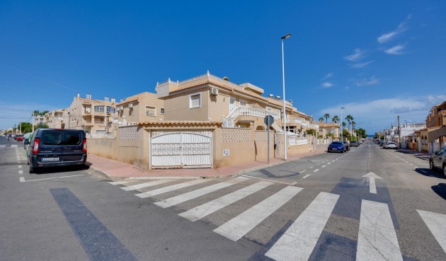 Brukt - Bungalow -
Torrevieja - Los Frutales