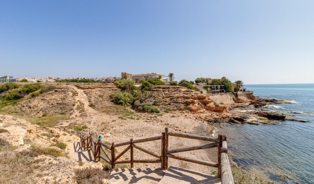 Brukt - Bungalow -
Torrevieja - Los Frutales