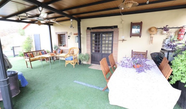 Resale - Villa -
Fortuna - Inland