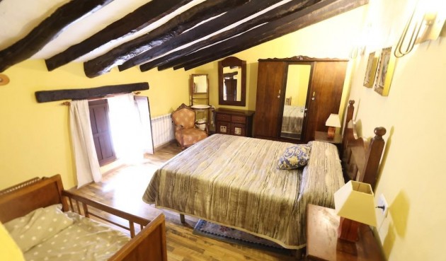 Resale - Villa -
Fortuna - Inland