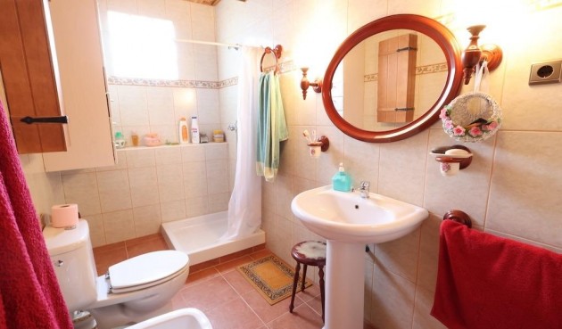 Resale - Villa -
Fortuna - Inland