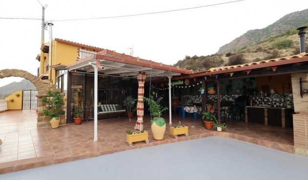 Resale - Villa -
Fortuna - Inland