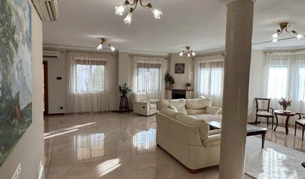 Reventa - Villa -
Ciudad Quesada