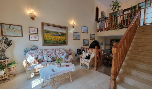 Resale - Villa -
Torrevieja - aguas nuevas