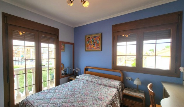 Resale - Villa -
Torrevieja - aguas nuevas