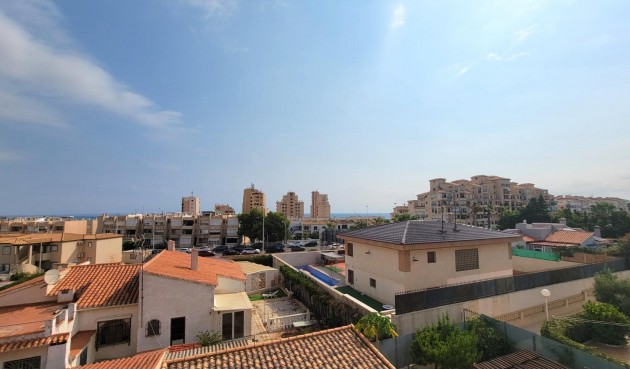 Resale - Villa -
Torrevieja - aguas nuevas