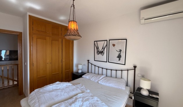 Resale - Duplex -
Orihuela - Inland