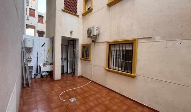 Brukt - Apartment -
Orihuela - Inland