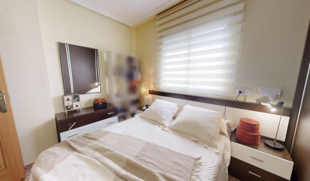 Resale - Apartment -
Torrevieja - Estacion De Autobuses