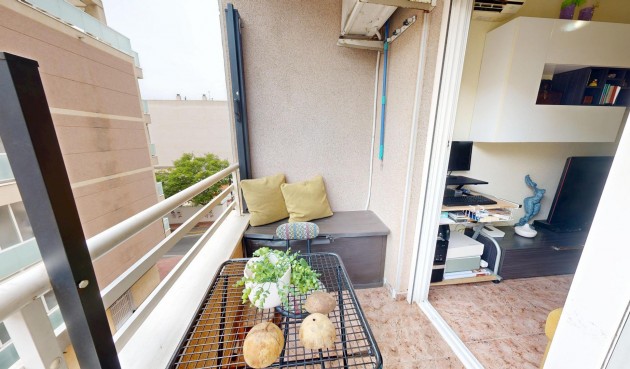 Resale - Apartment -
Torrevieja - Estacion De Autobuses