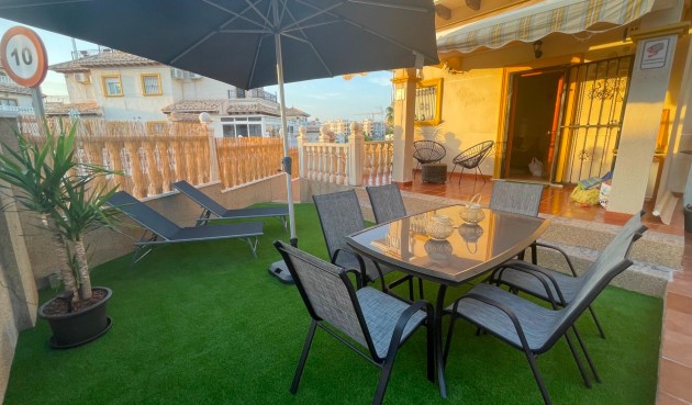 Brukt - Town House -
Orihuela Costa - Costa Blanca