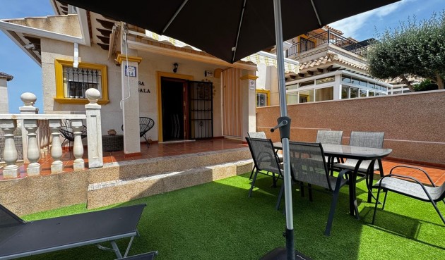 Brukt - Town House -
Orihuela Costa - Costa Blanca