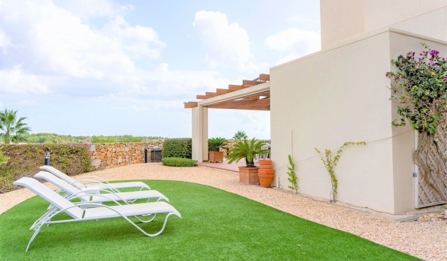 Resale - Villa -
Las Colinas Golf - Inland