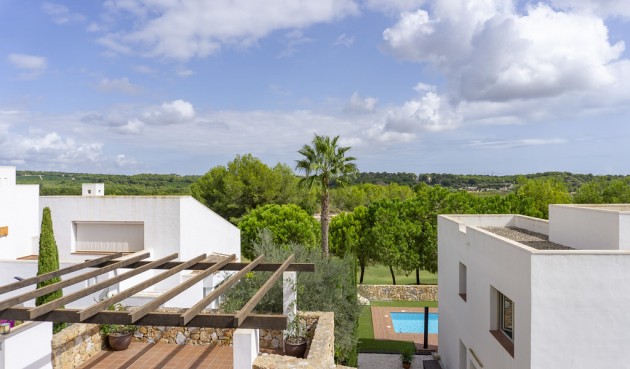 Resale - Villa -
Las Colinas Golf - Inland