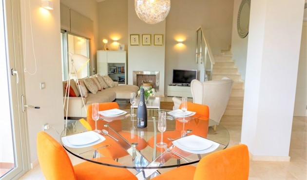 Resale - Villa -
Las Colinas Golf - Inland