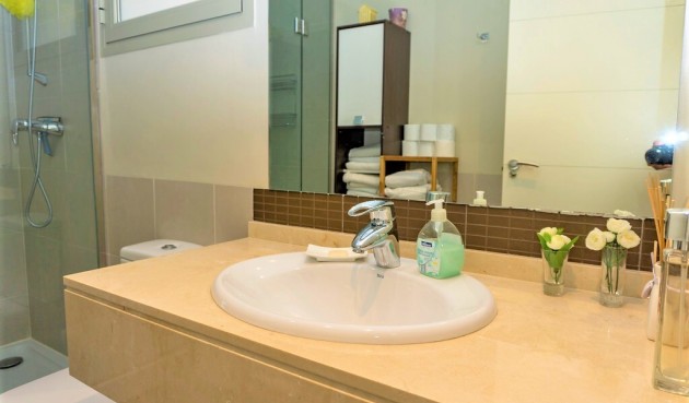 Resale - Villa -
Las Colinas Golf - Inland