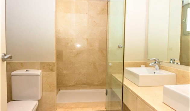 Resale - Villa -
Las Colinas Golf - Inland