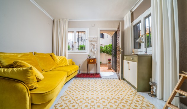 Resale - Bungalow -
Torrevieja - La Mata