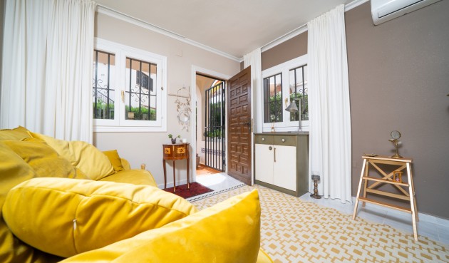 Resale - Bungalow -
Torrevieja - La Mata