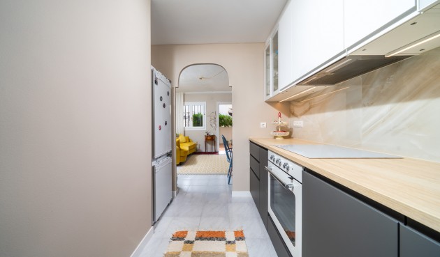 Resale - Bungalow -
Torrevieja - La Mata