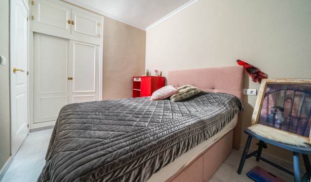 Resale - Bungalow -
Torrevieja - La Mata