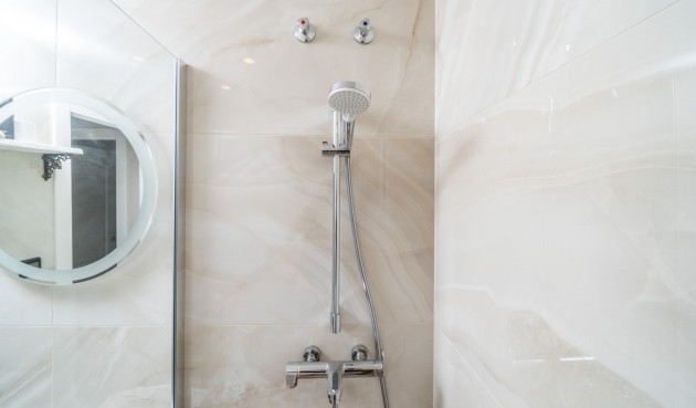 Resale - Bungalow -
Torrevieja - La Mata