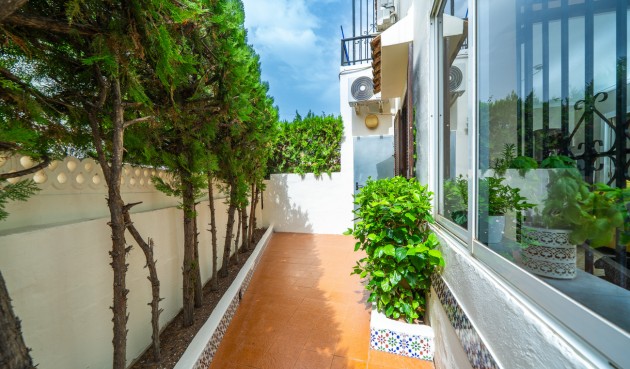 Resale - Bungalow -
Torrevieja - La Mata