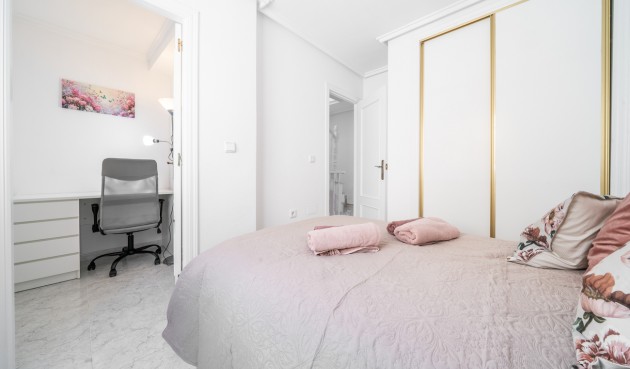 Resale - Town House -
Orihuela Costa - Los Almendros - La Florida