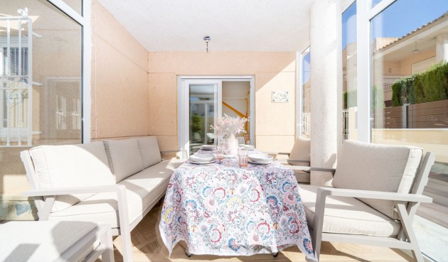 Resale - Duplex -
Torrevieja - Costa Blanca