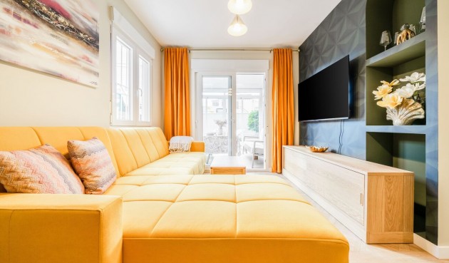 Resale - Duplex -
Torrevieja - Costa Blanca