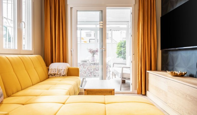 Resale - Duplex -
Torrevieja - Costa Blanca