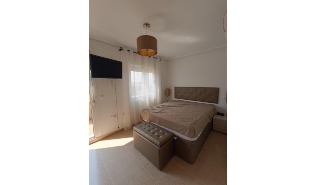 Resale - Town House -
Avileses - Jerónimo Y Avileses