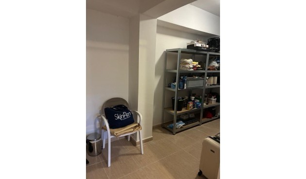 Resale - Town House -
Avileses - Jerónimo Y Avileses