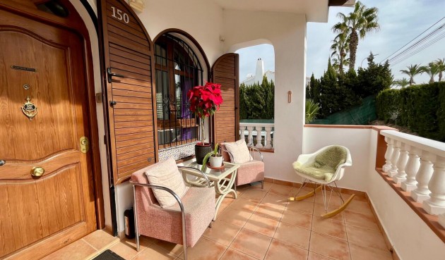 Resale - Villa -
Villamartin - Costa Blanca