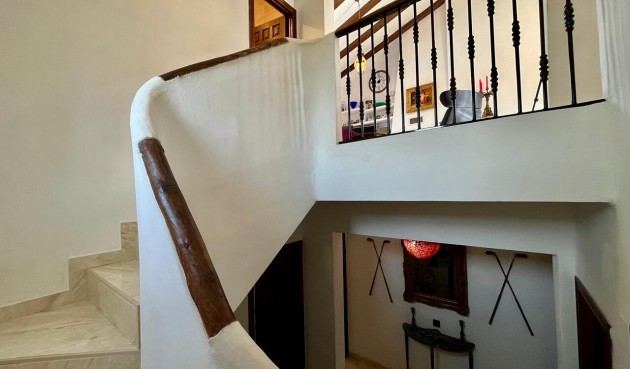 Resale - Villa -
Villamartin - Costa Blanca