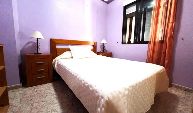 Återförsäljning - Apartment -
Guardamar del Segura - Pueblo