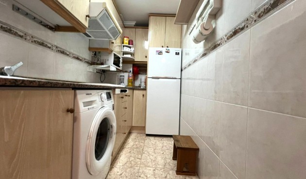 Återförsäljning - Apartment -
Guardamar del Segura - Pueblo