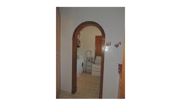 Resale - Villa -
Catral