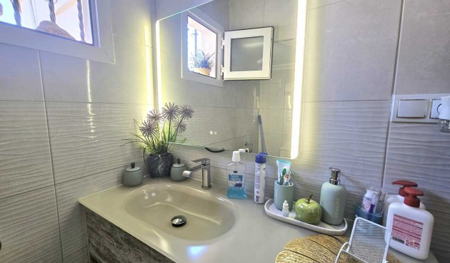 Brukt - Villa -
Torrevieja - Torre Del Moro