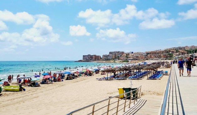 Resale - Apartment -
Torrevieja - La Mata