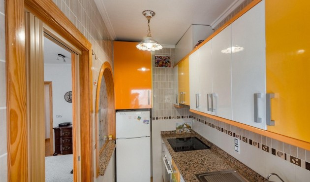 Resale - Apartment -
Torrevieja - Centro