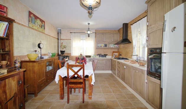 Resale - Villa -
Elche Pedanías - Valverde