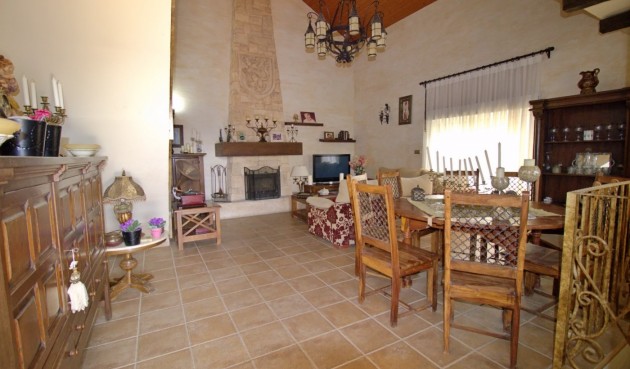 Resale - Villa -
Elche Pedanías - Valverde