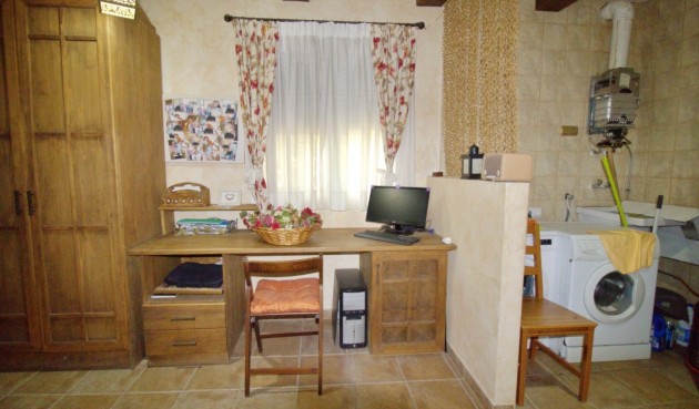 Resale - Villa -
Elche Pedanías - Valverde