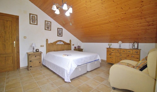 Resale - Villa -
Elche Pedanías - Valverde