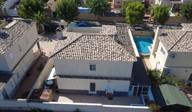 Brukt - Villa -
Aspe - Inland