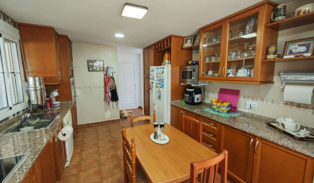 Brukt - Villa -
Aspe - Inland