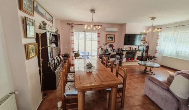 Brukt - Villa -
Aspe - Inland