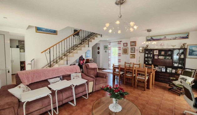 Brukt - Villa -
Aspe - Inland