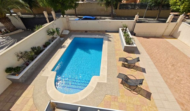 Brukt - Villa -
Aspe - Inland